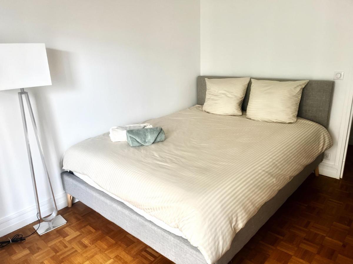 Modern Apartment Near The Eiffel Tower, 45M Paris Exterior photo